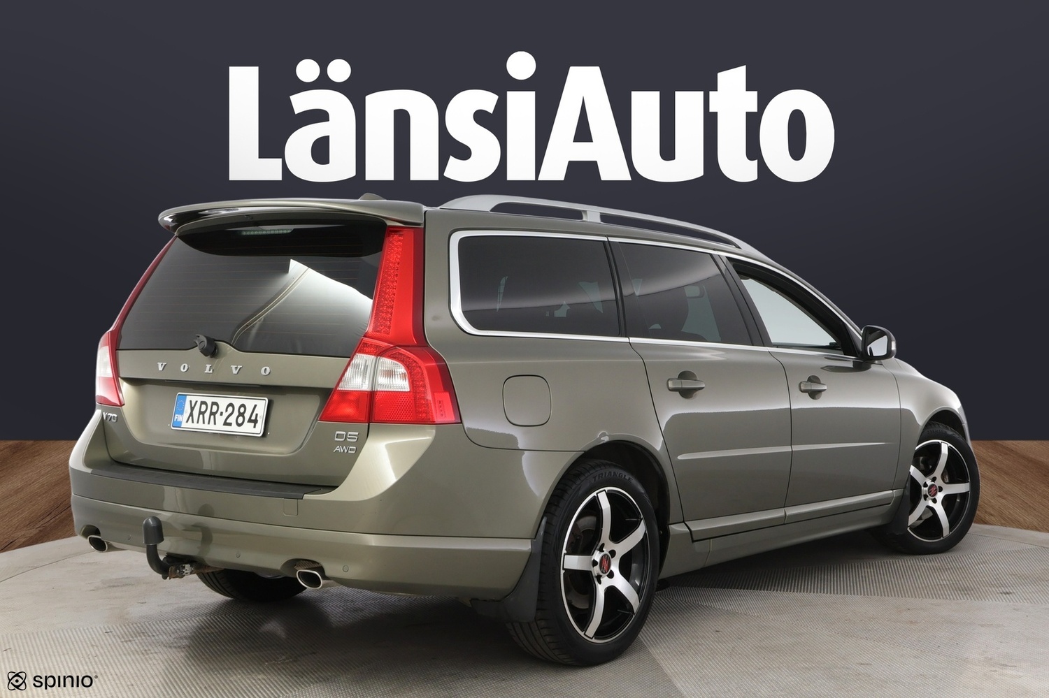 Volvo V70 vaihtoauto