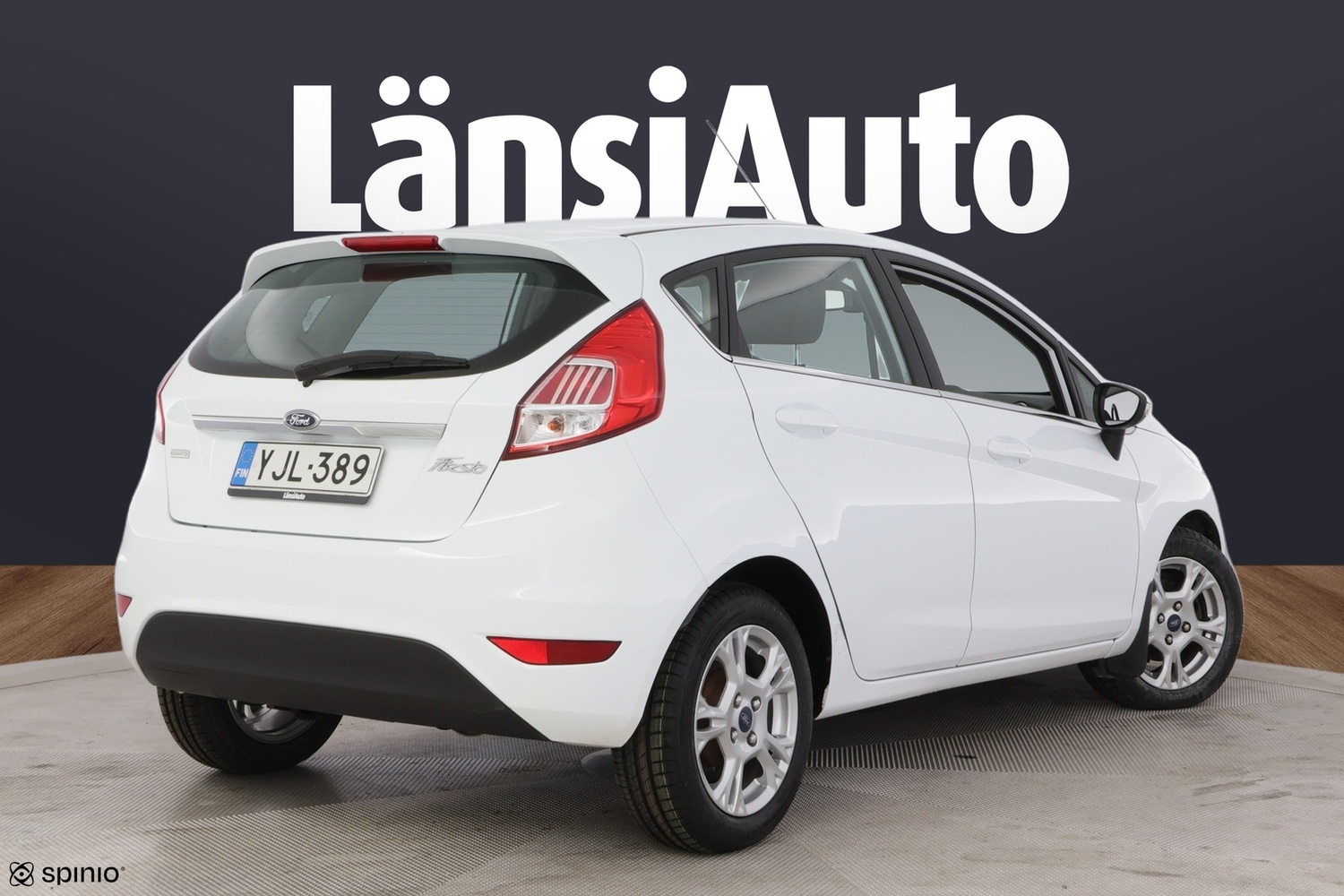 Ford Fiesta vaihtoauto