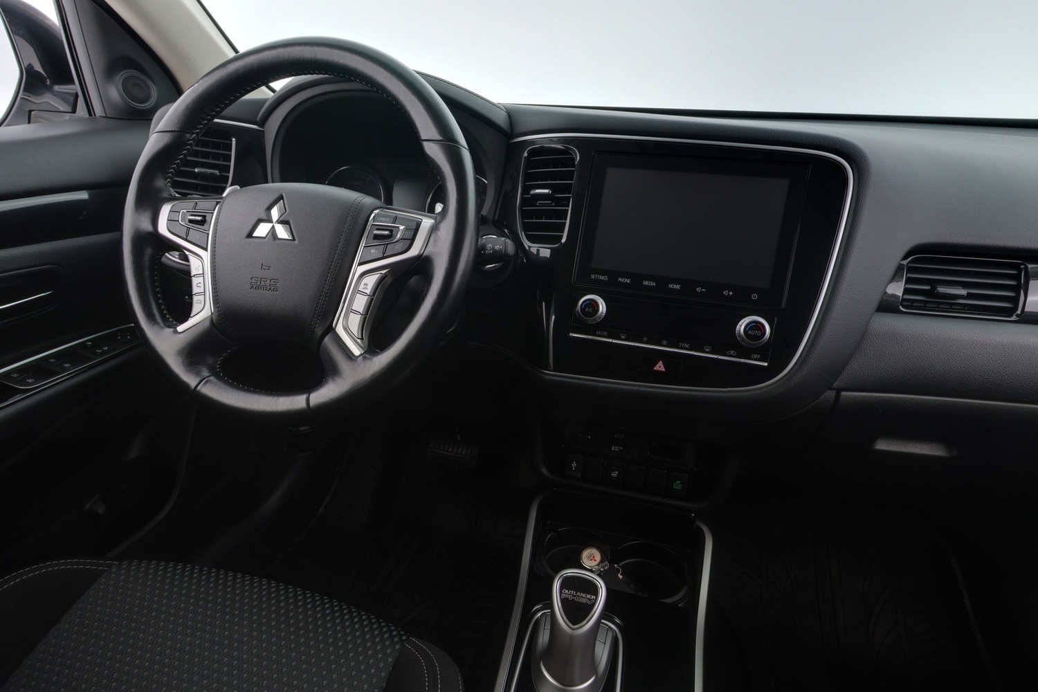 Mitsubishi Outlander PHEV vaihtoauto