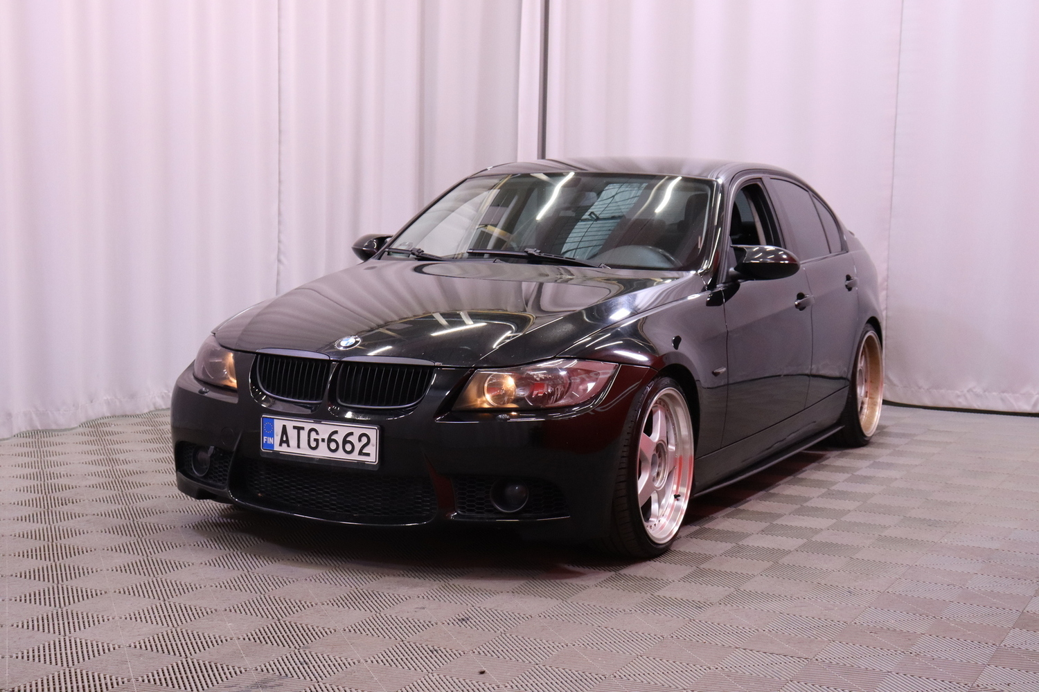 BMW 318 vaihtoauto