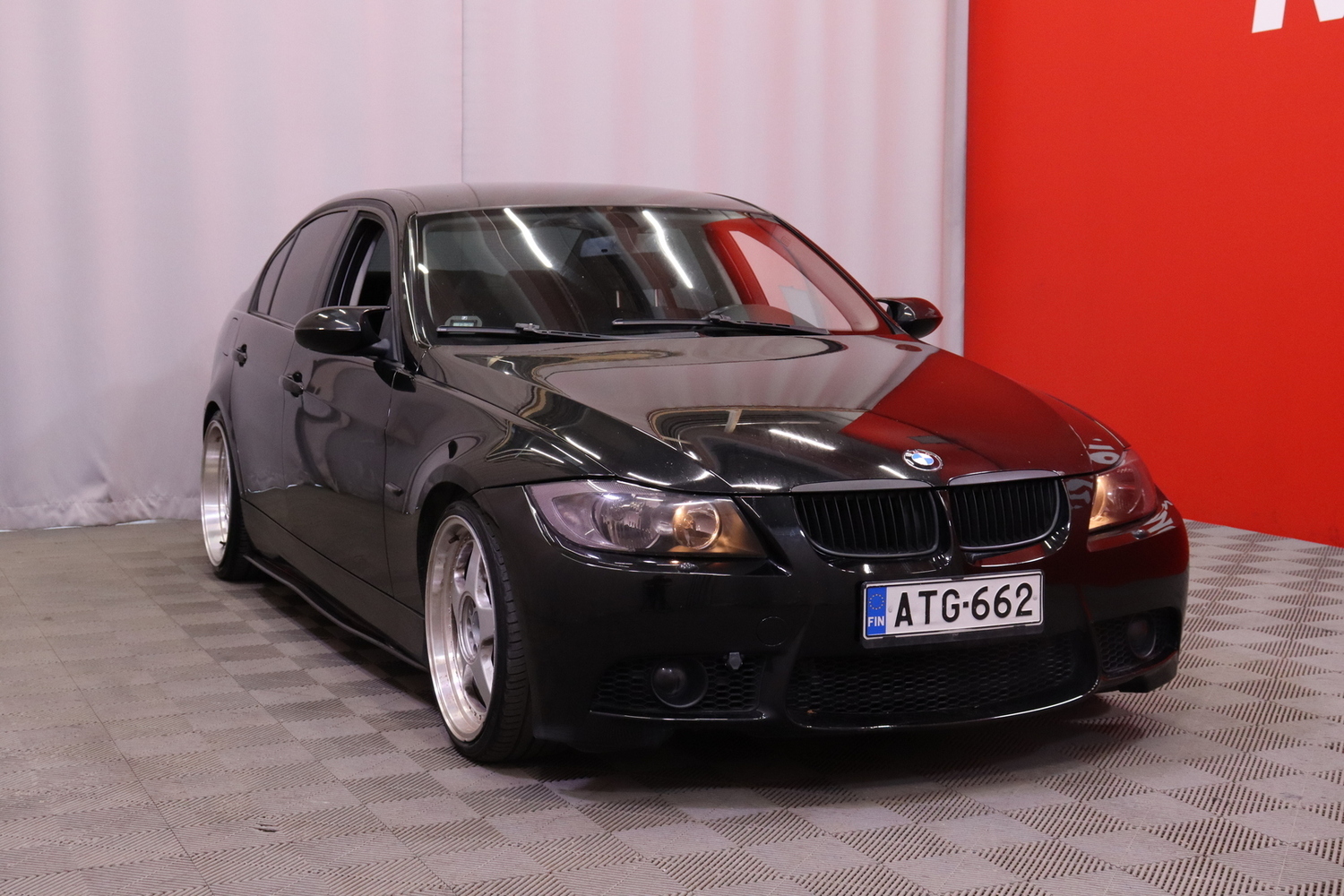 BMW 318 vaihtoauto