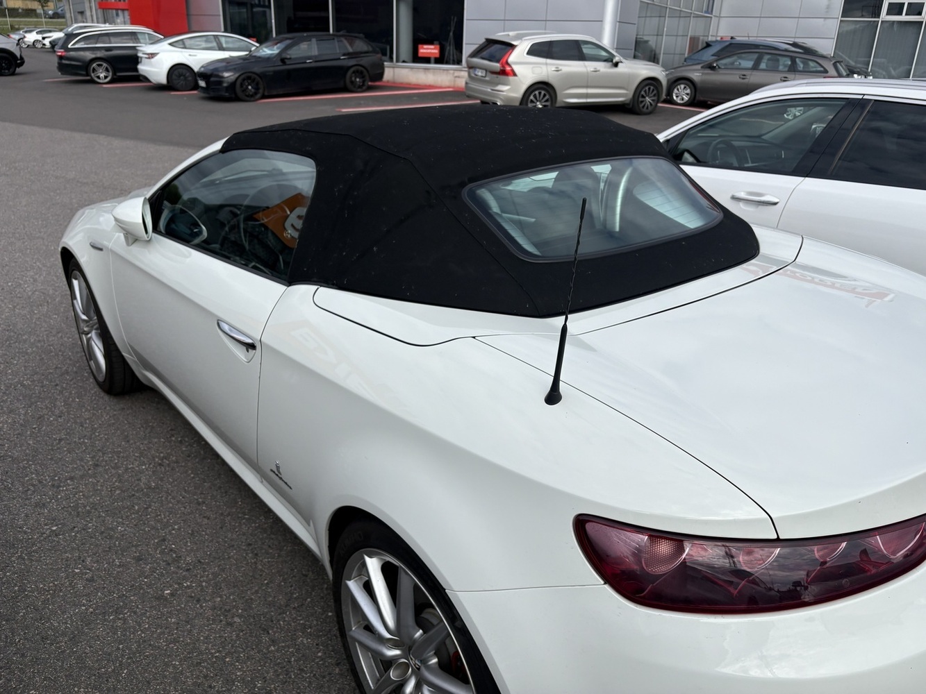Alfa Romeo Spider vaihtoauto