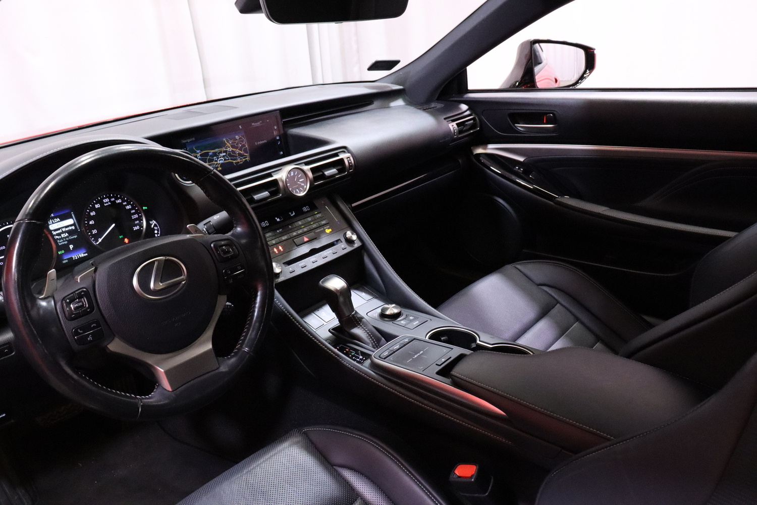 Lexus RC vaihtoauto