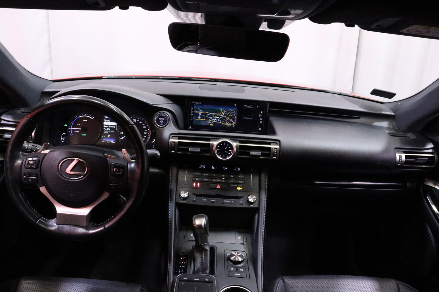 Lexus RC vaihtoauto