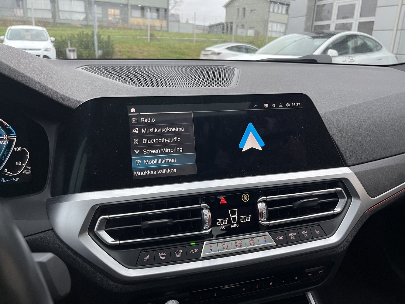 BMW 330 vaihtoauto