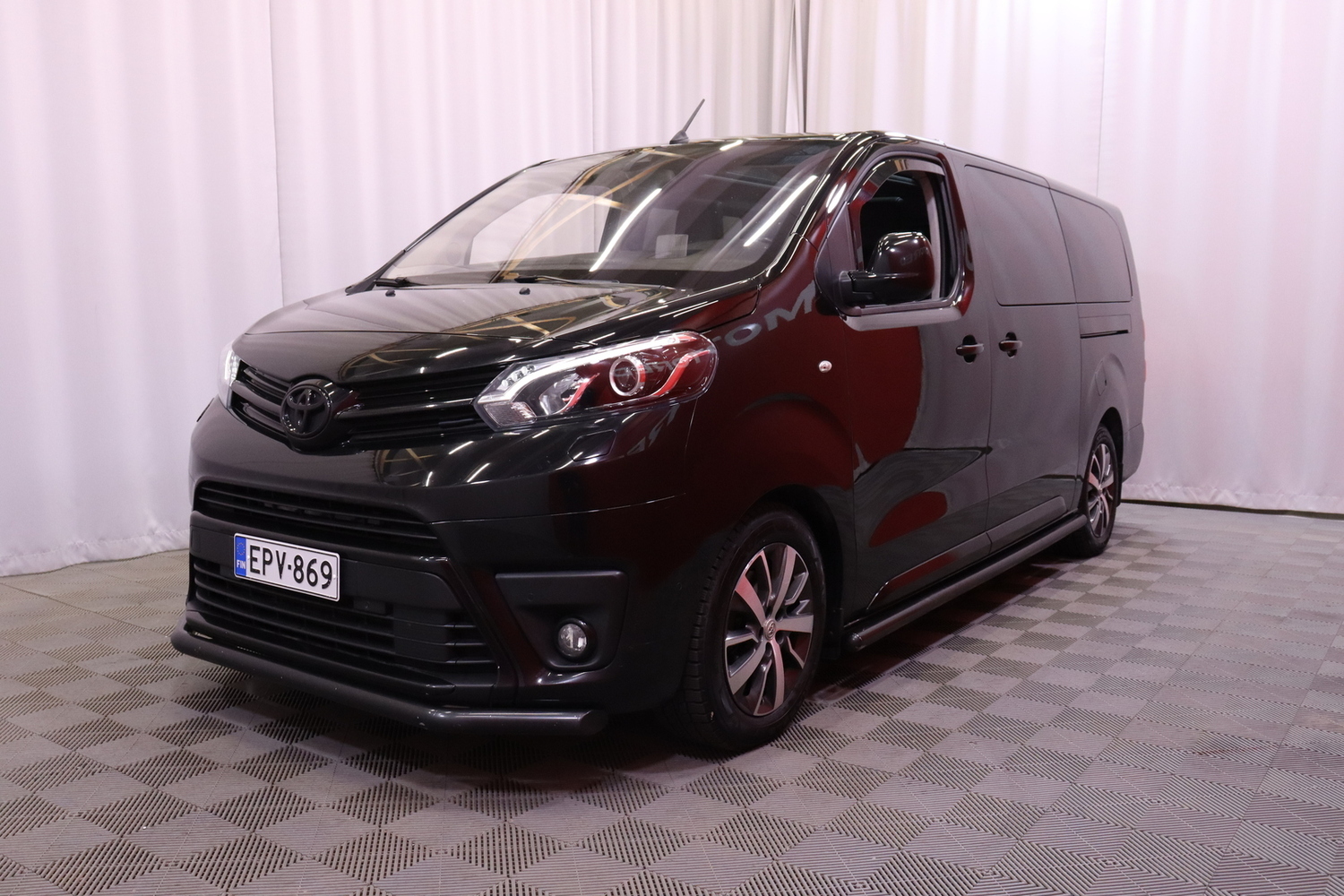 Toyota Proace Verso vaihtoauto