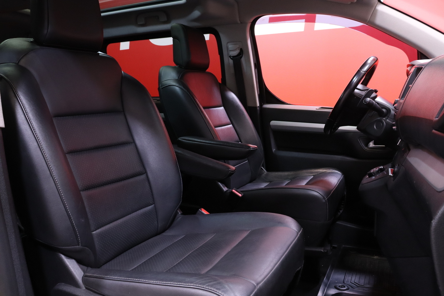Toyota Proace Verso vaihtoauto