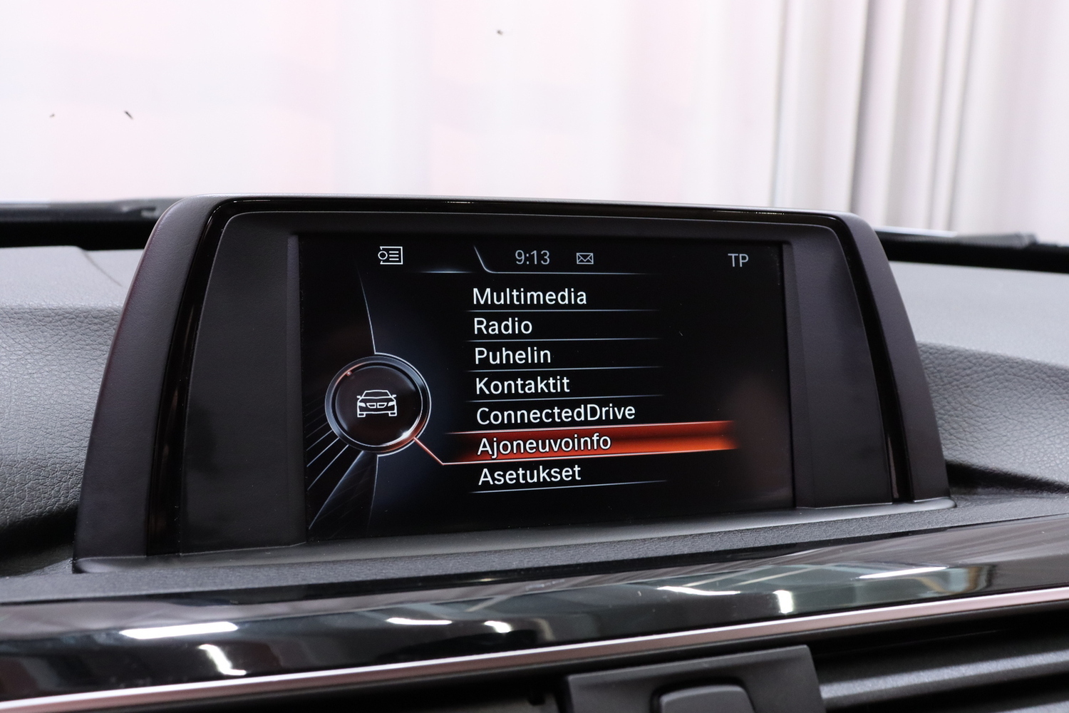 BMW 320 vaihtoauto