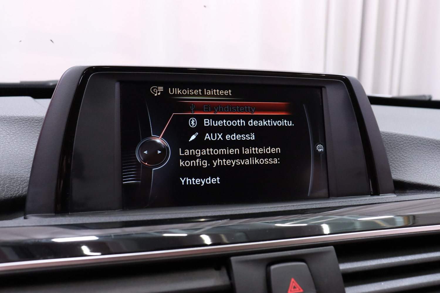 BMW 320 vaihtoauto