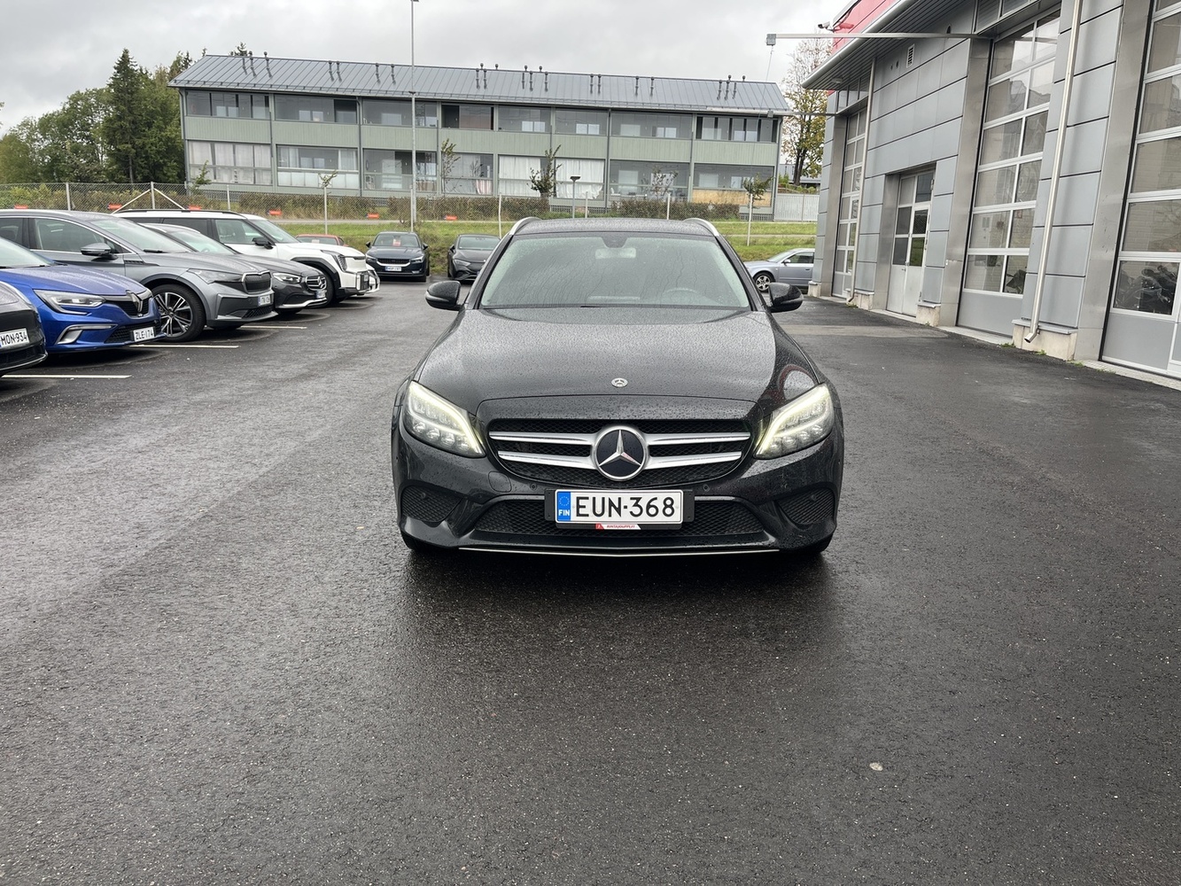 Mercedes-Benz C vaihtoauto