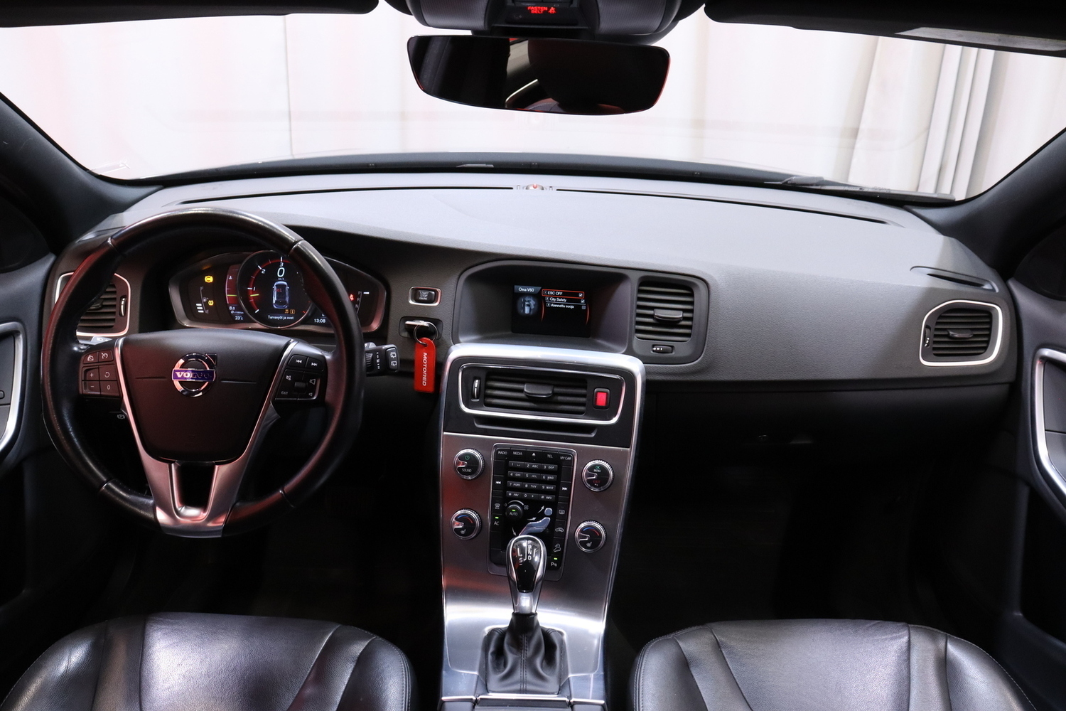 Volvo V60 Cross Country vaihtoauto