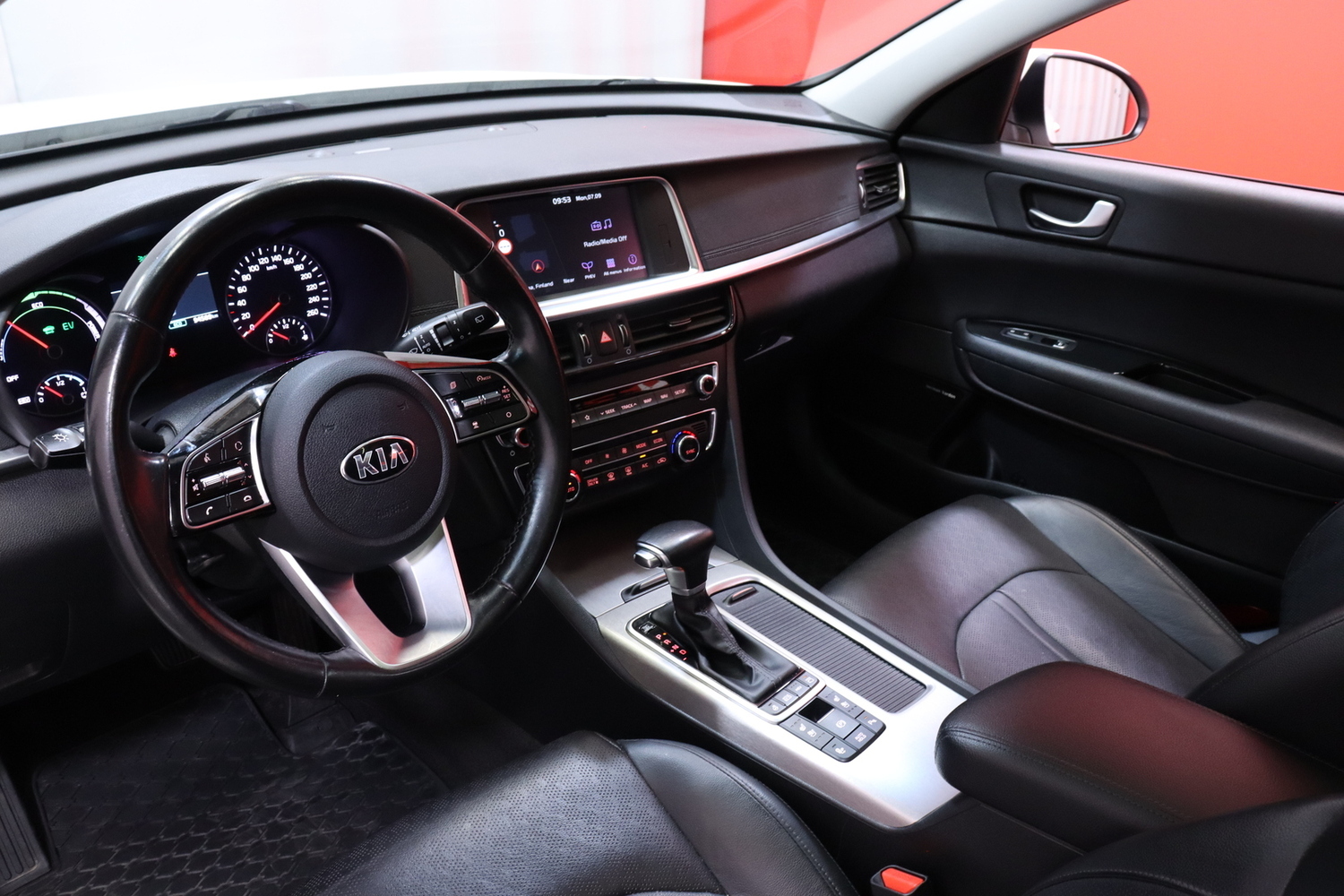 Kia Optima vaihtoauto