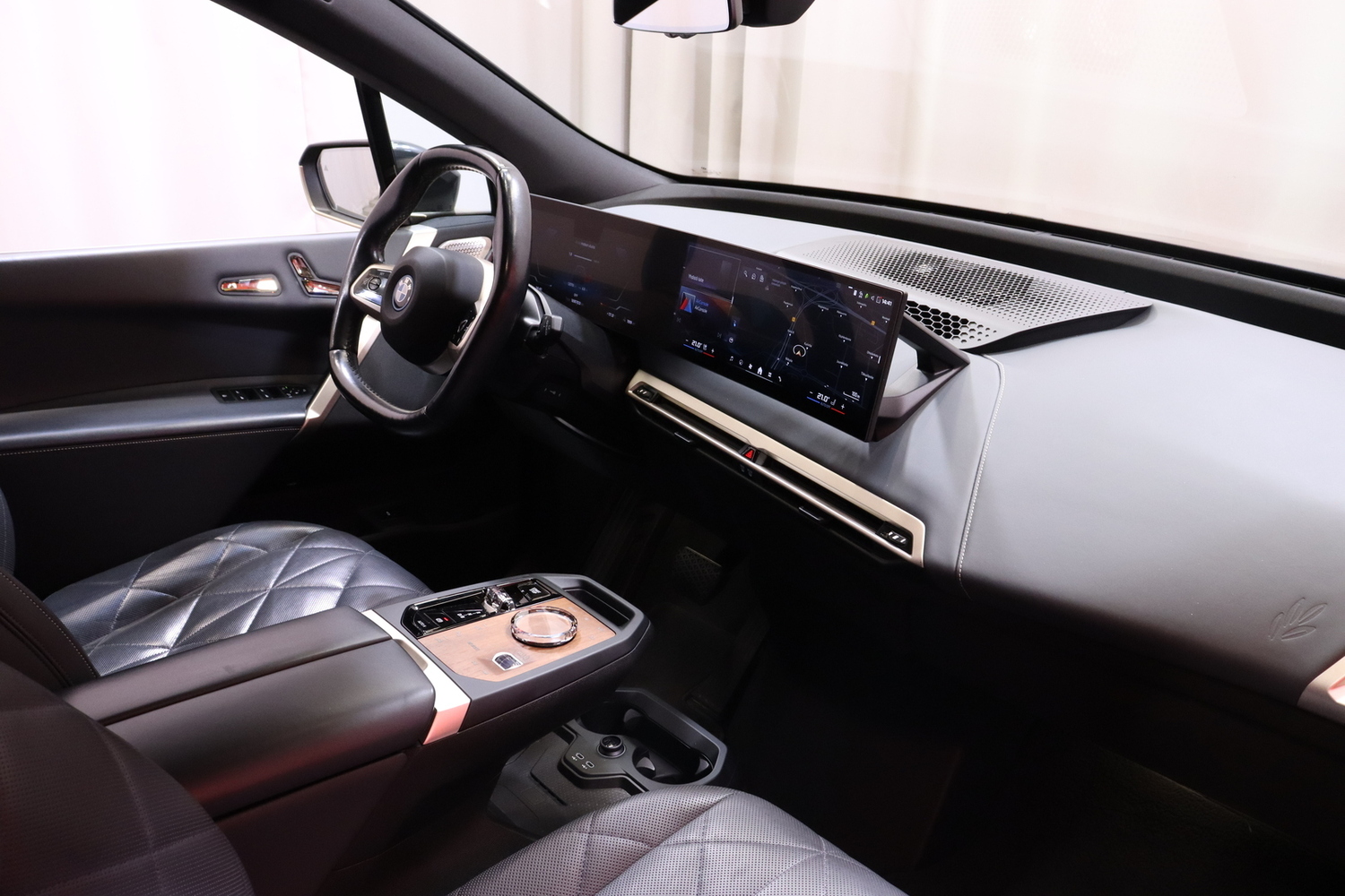 BMW iX M60 vaihtoauto