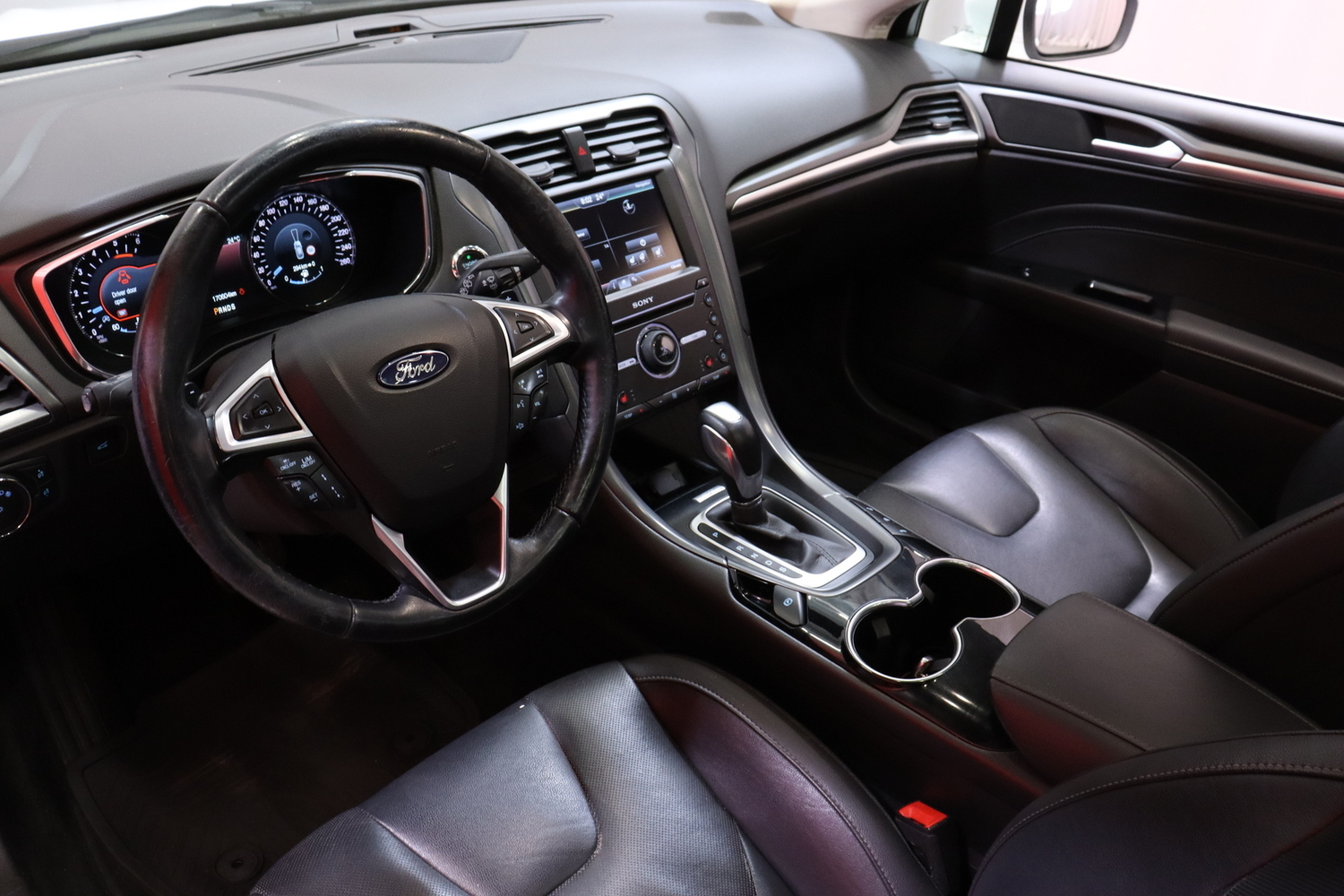 Ford Mondeo vaihtoauto