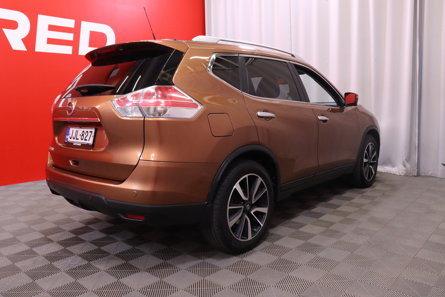 Nissan X-Trail vaihtoauto