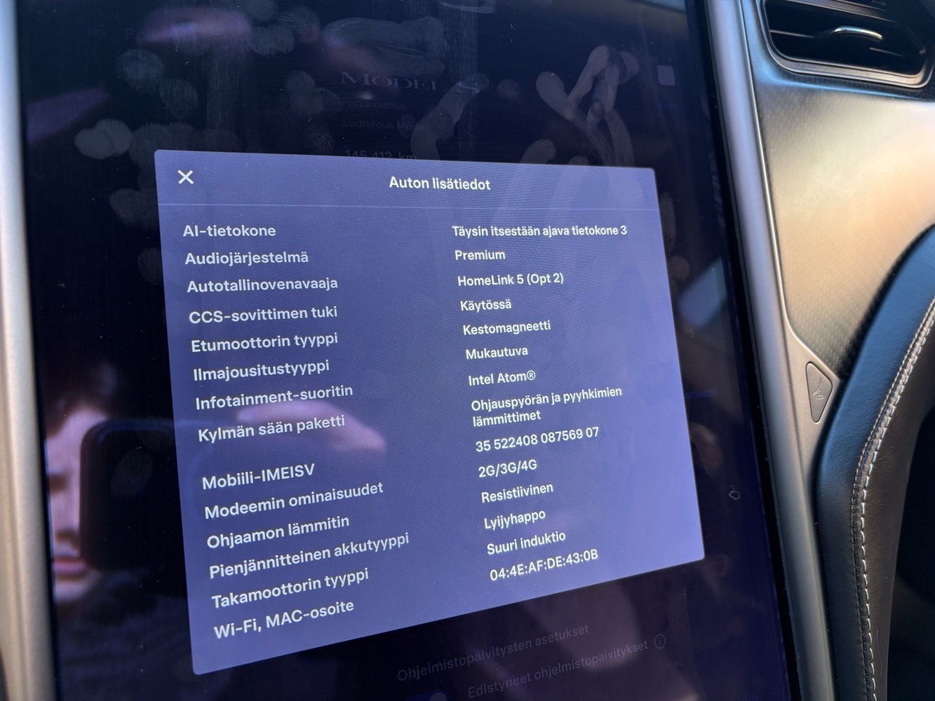 Tesla Model S vaihtoauto