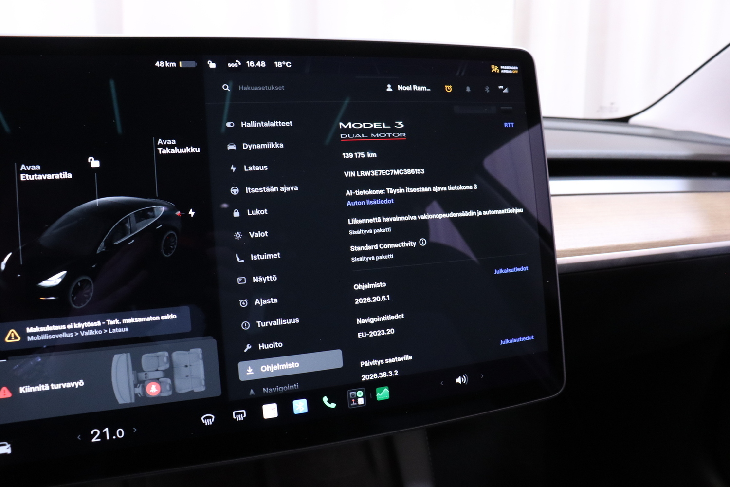 Tesla Model 3 vaihtoauto