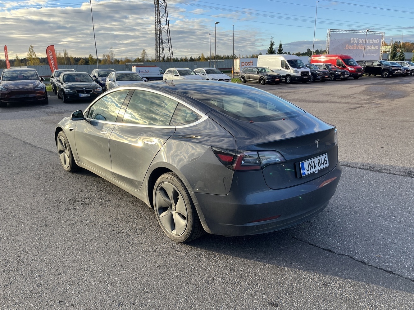 Tesla Model 3 vaihtoauto