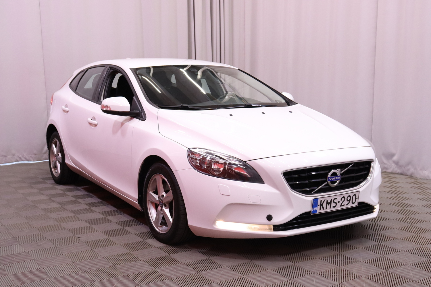 Volvo V40 vaihtoauto