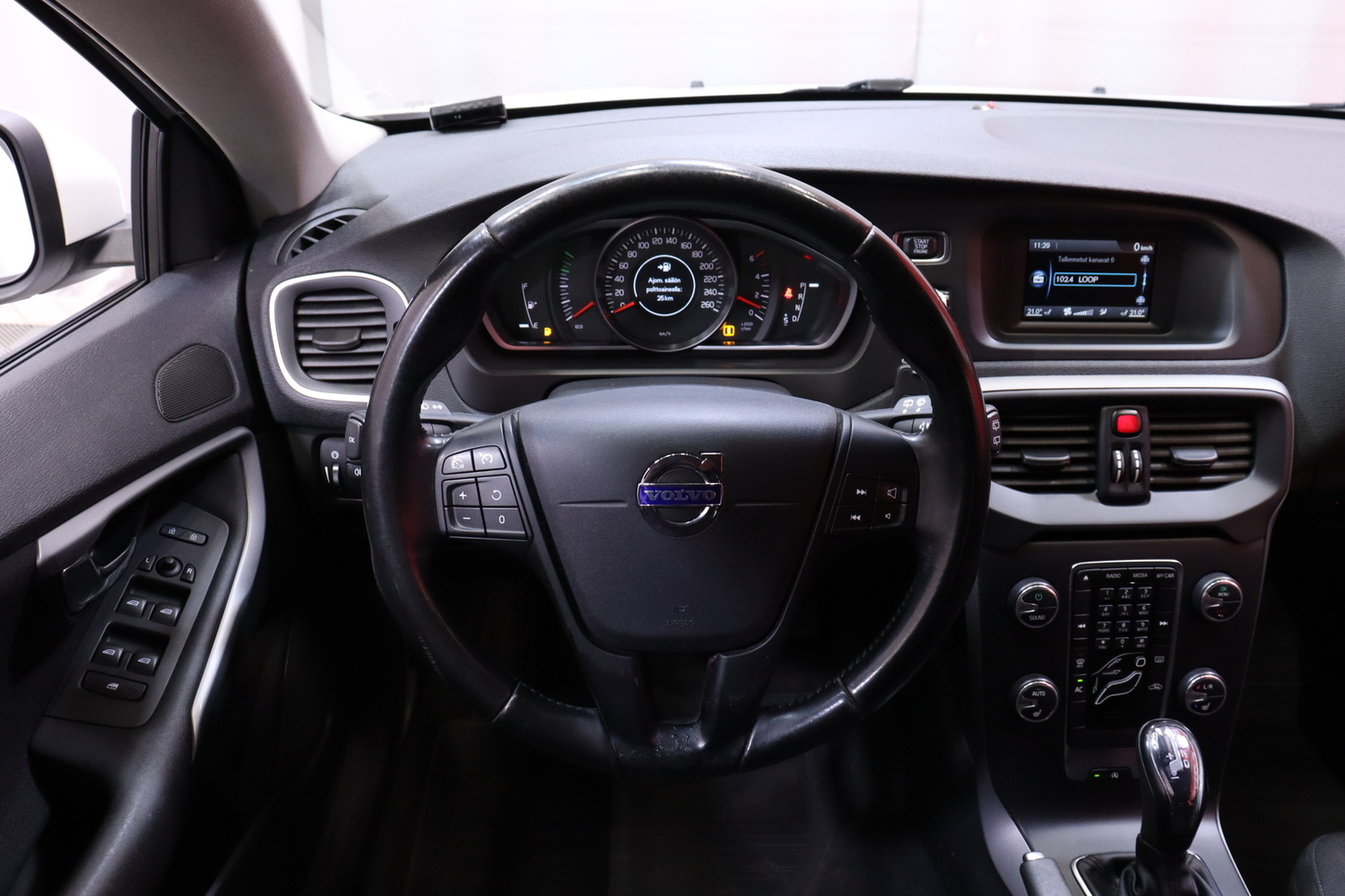 Volvo V40 vaihtoauto