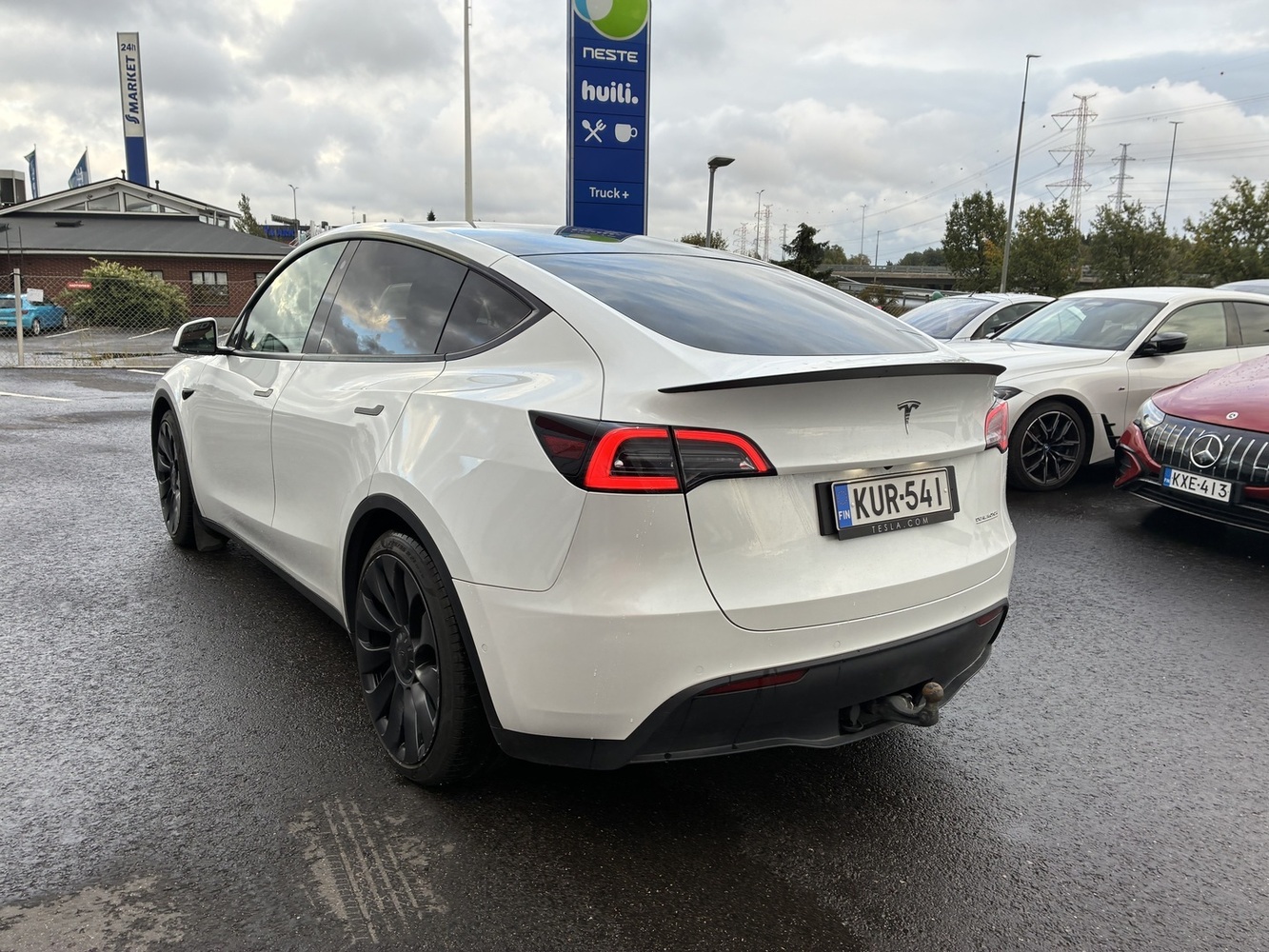 Tesla Model Y vaihtoauto