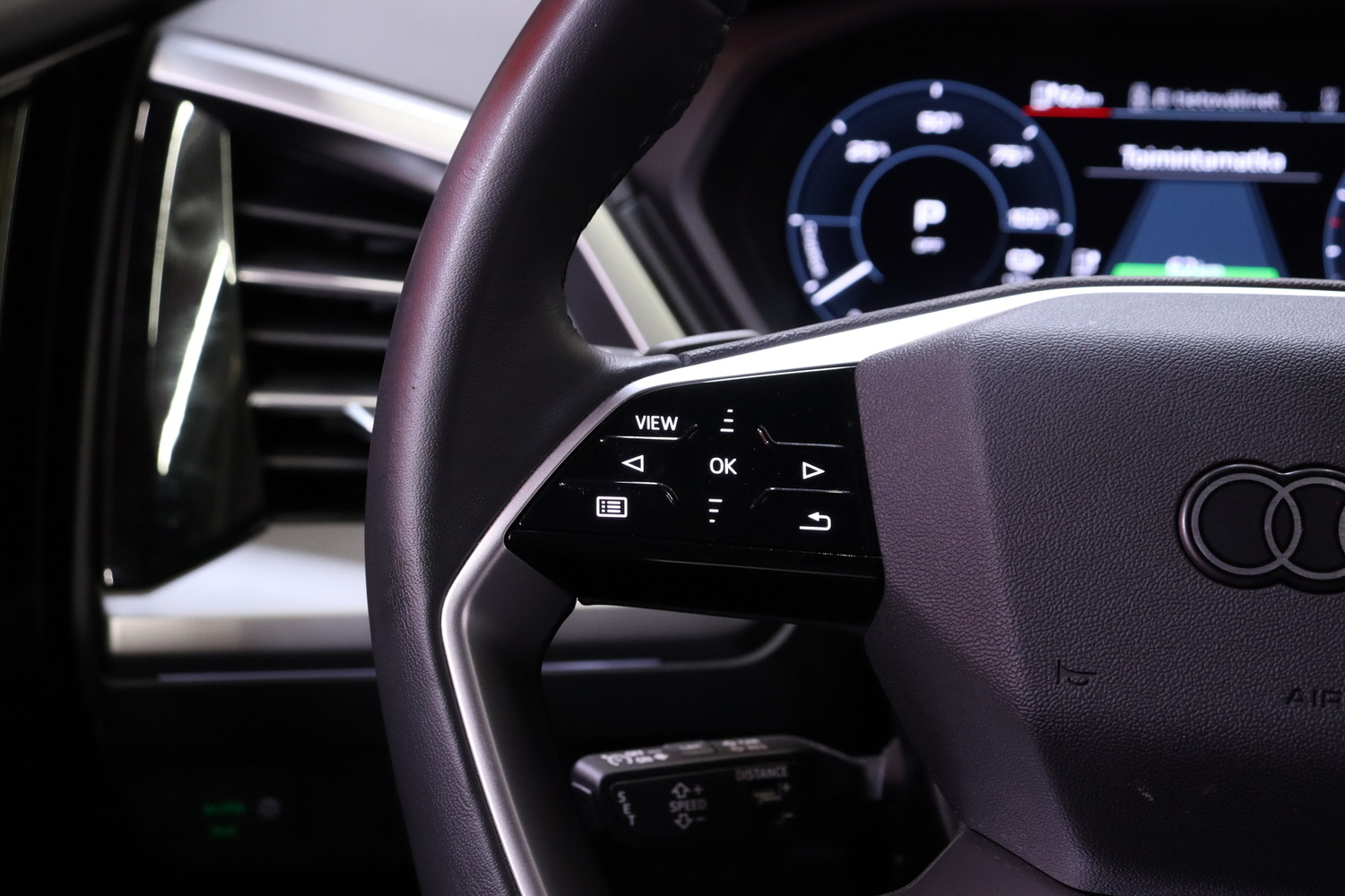 Audi Q4 e-tron vaihtoauto