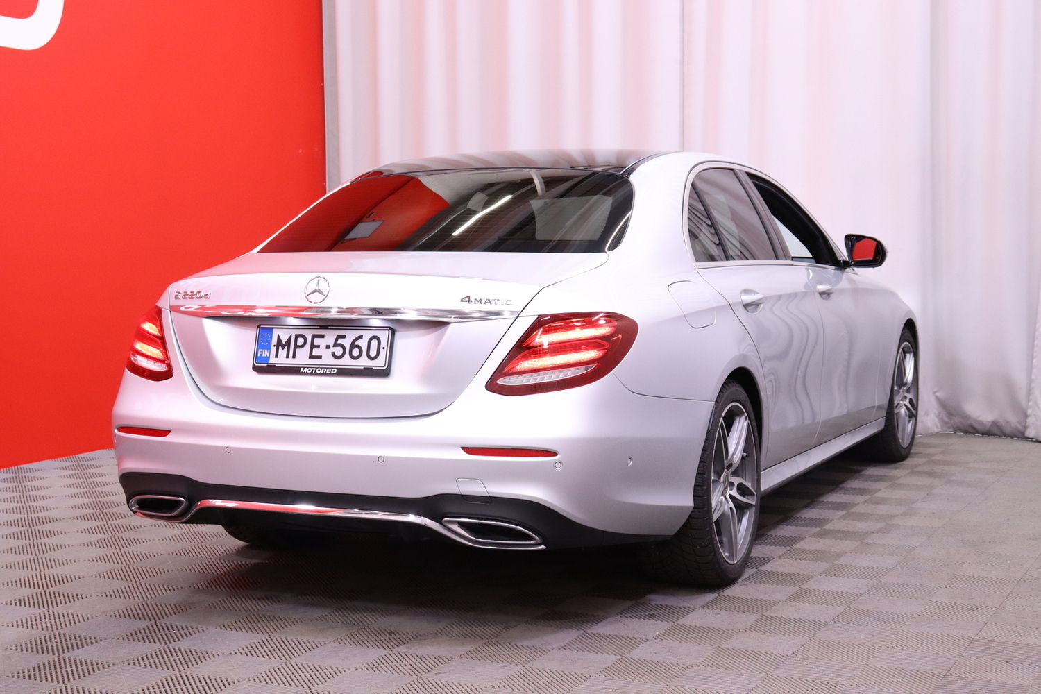 Mercedes-Benz E vaihtoauto