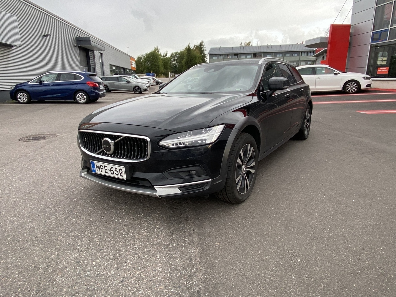 Volvo V90 Cross Country vaihtoauto