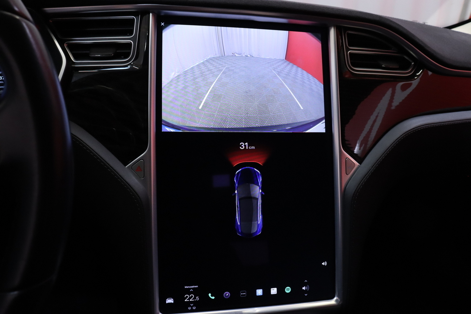 Tesla Model S vaihtoauto