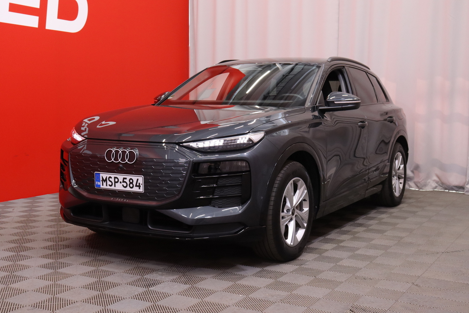 Audi Q6 e-tron vaihtoauto
