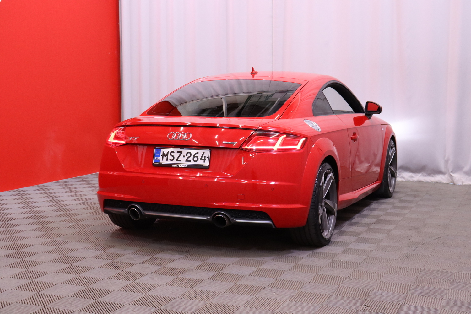 Audi TT vaihtoauto