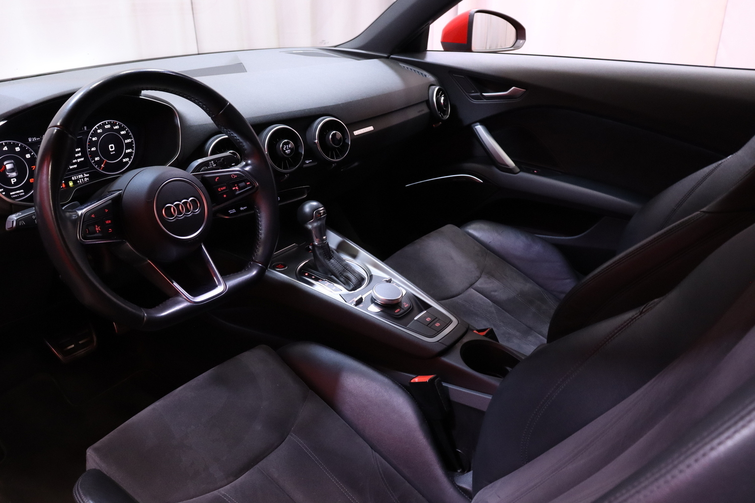 Audi TT vaihtoauto