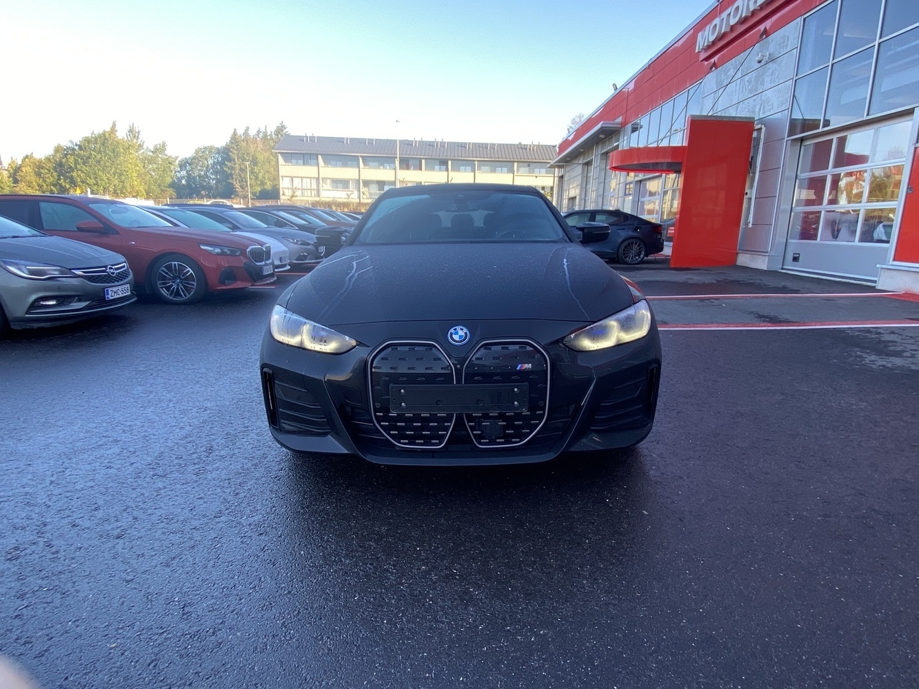 BMW i4 vaihtoauto