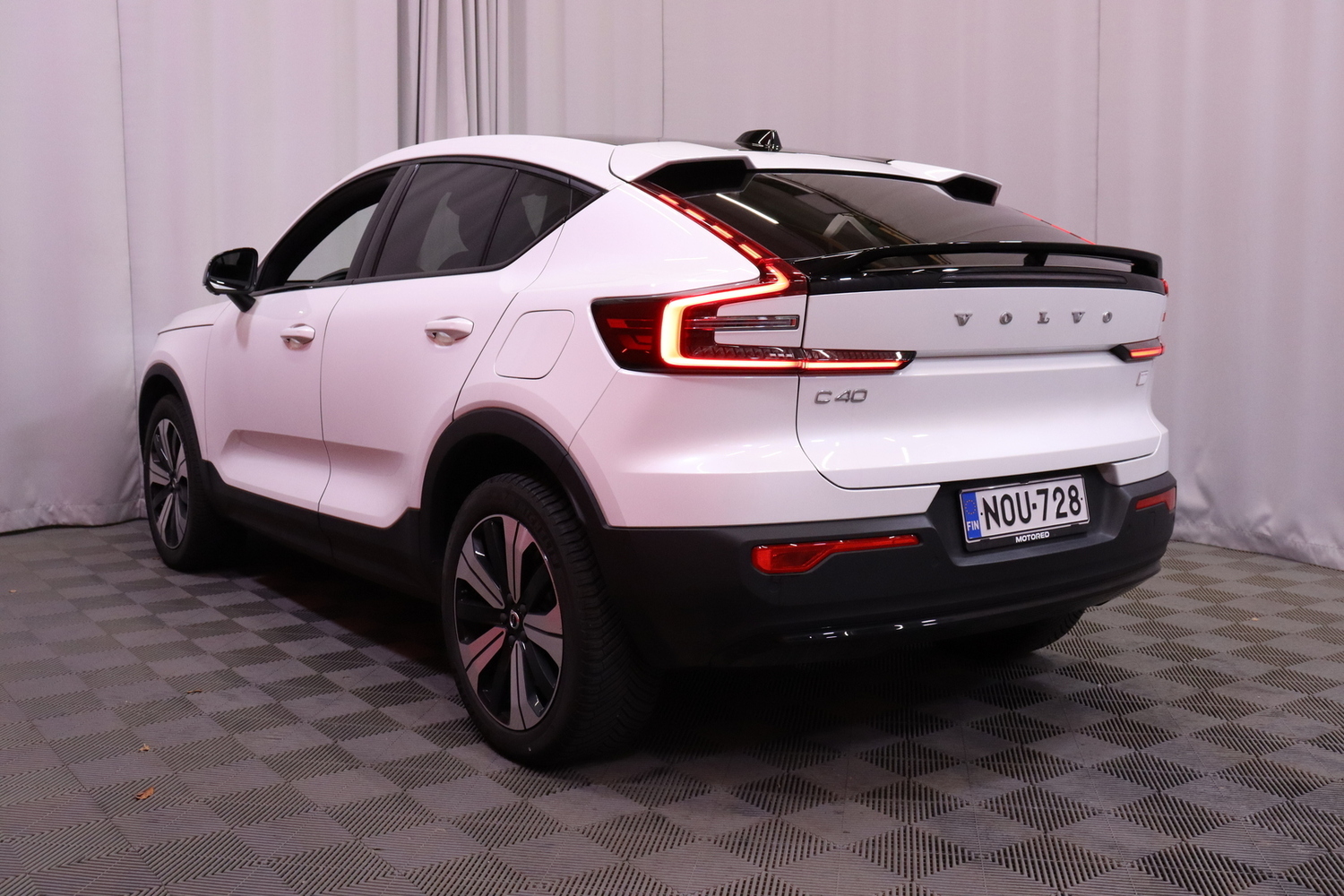 Volvo C40 vaihtoauto