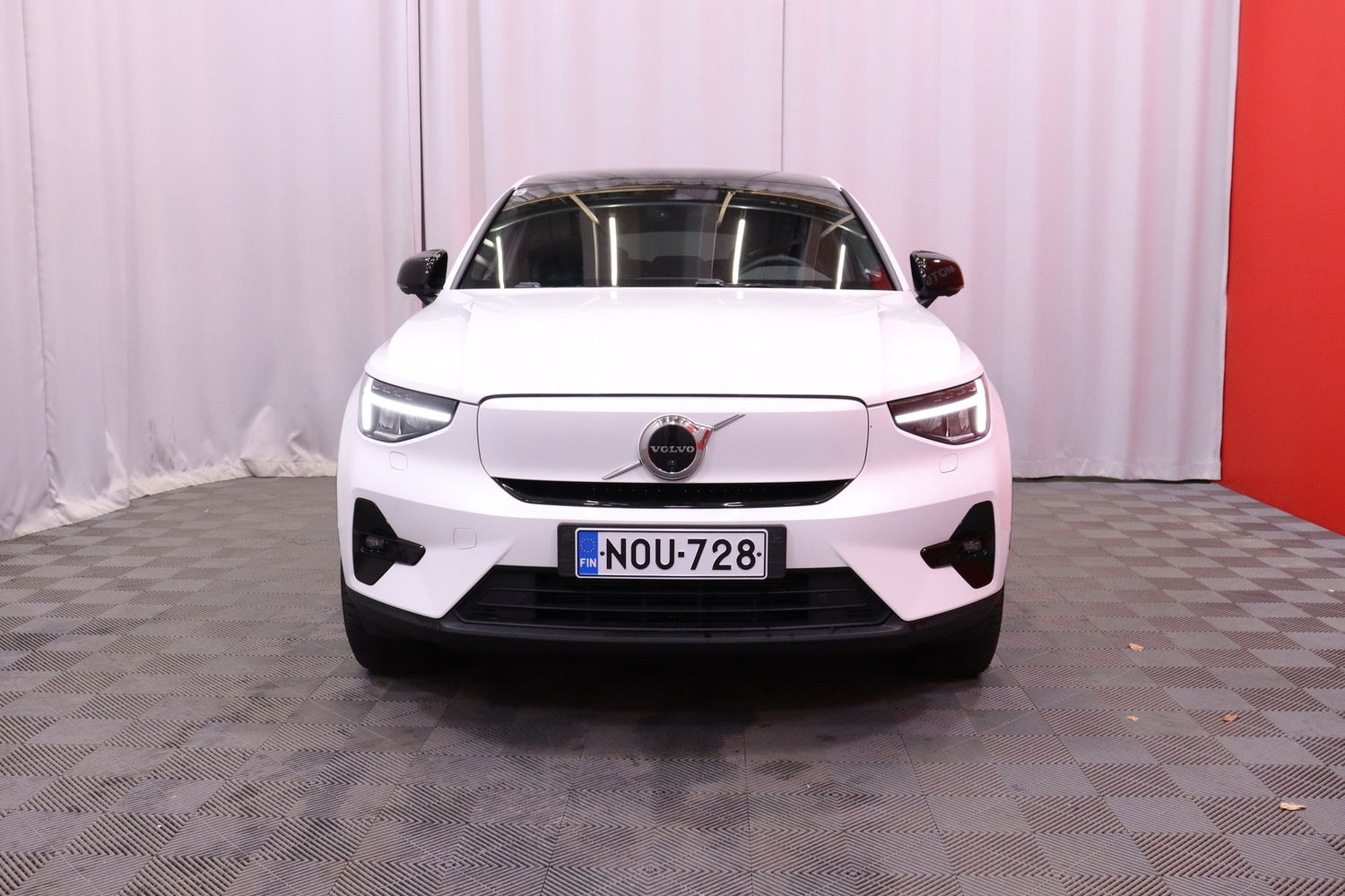 Volvo C40 vaihtoauto