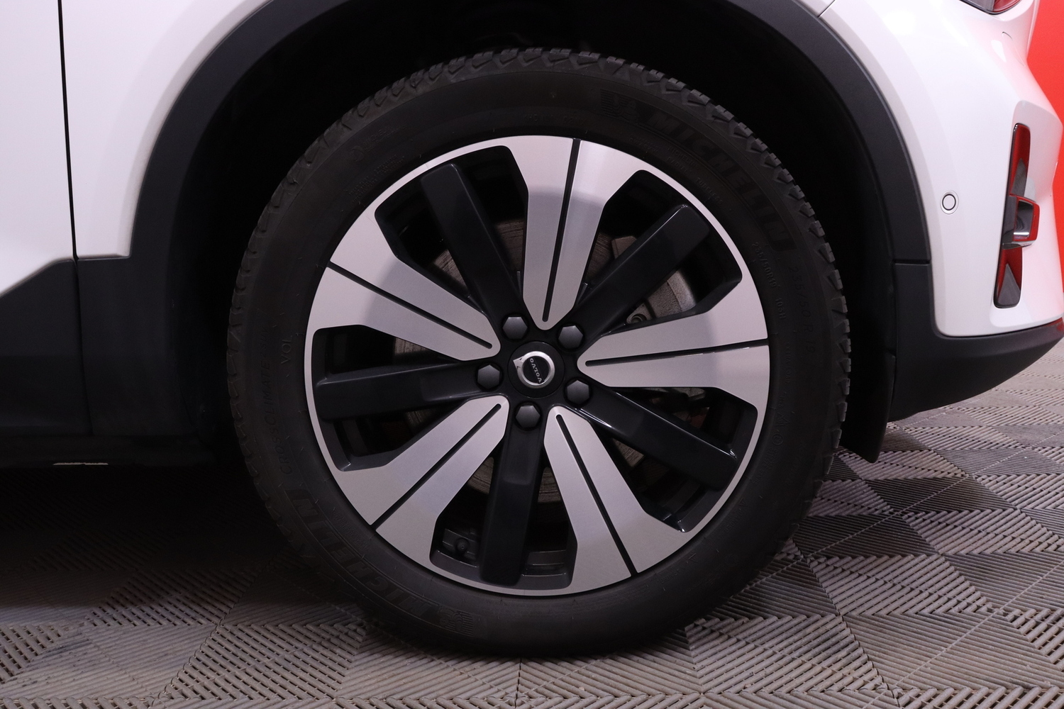 Volvo C40 vaihtoauto