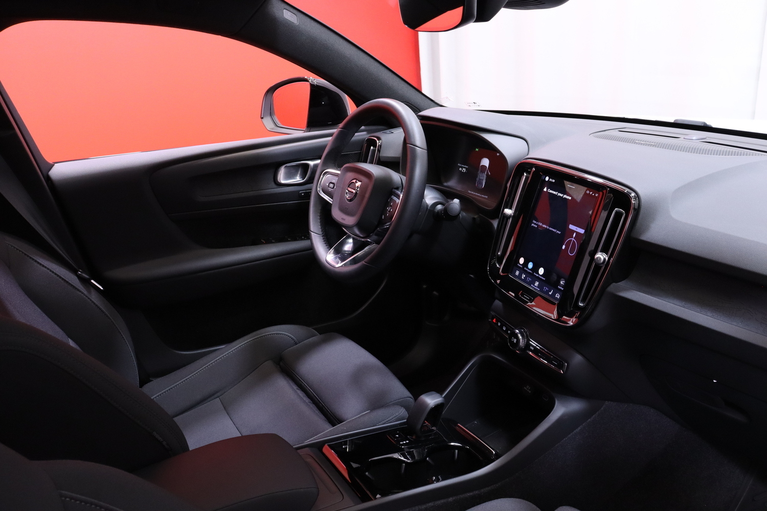 Volvo C40 vaihtoauto