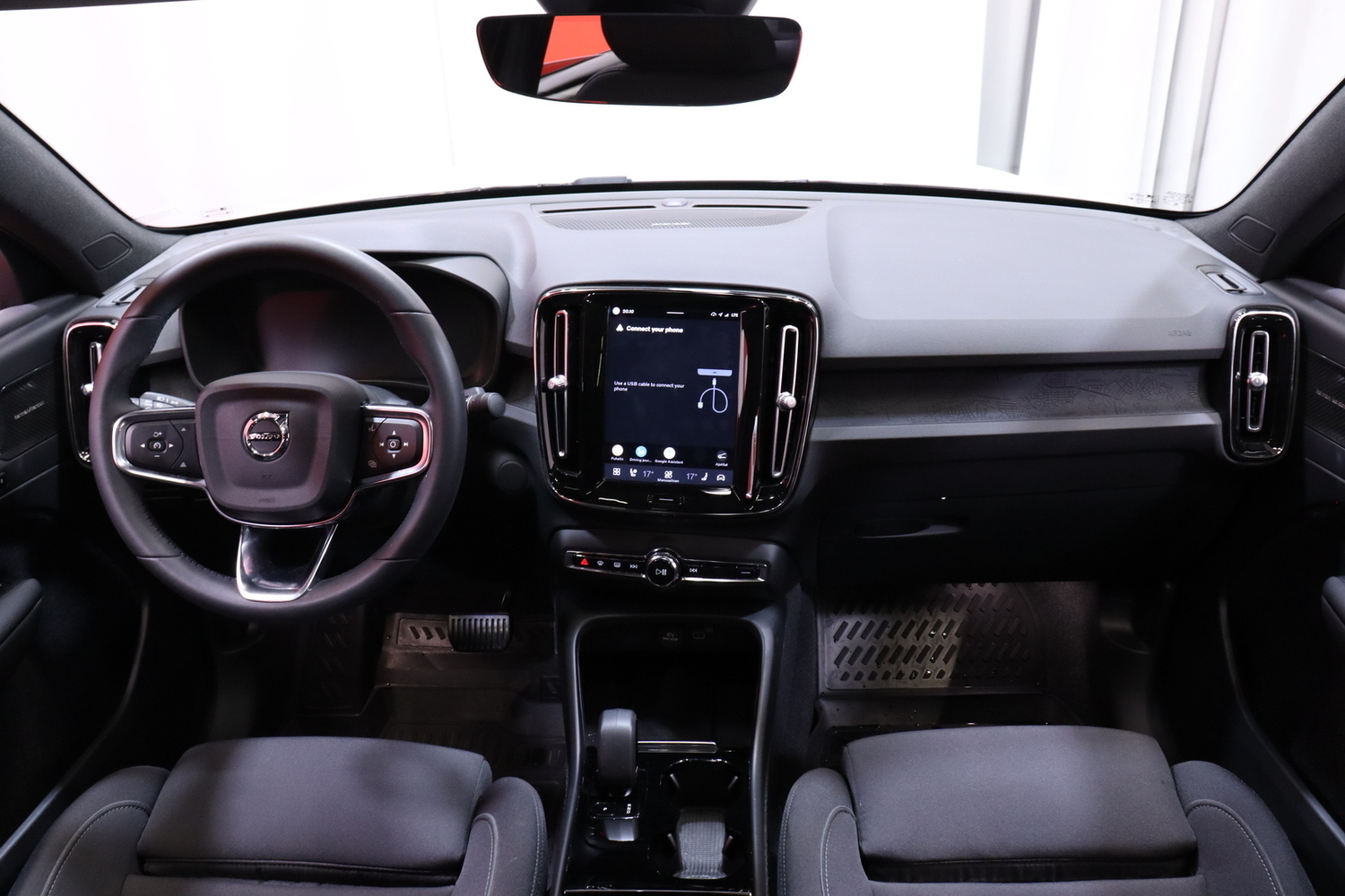 Volvo C40 vaihtoauto