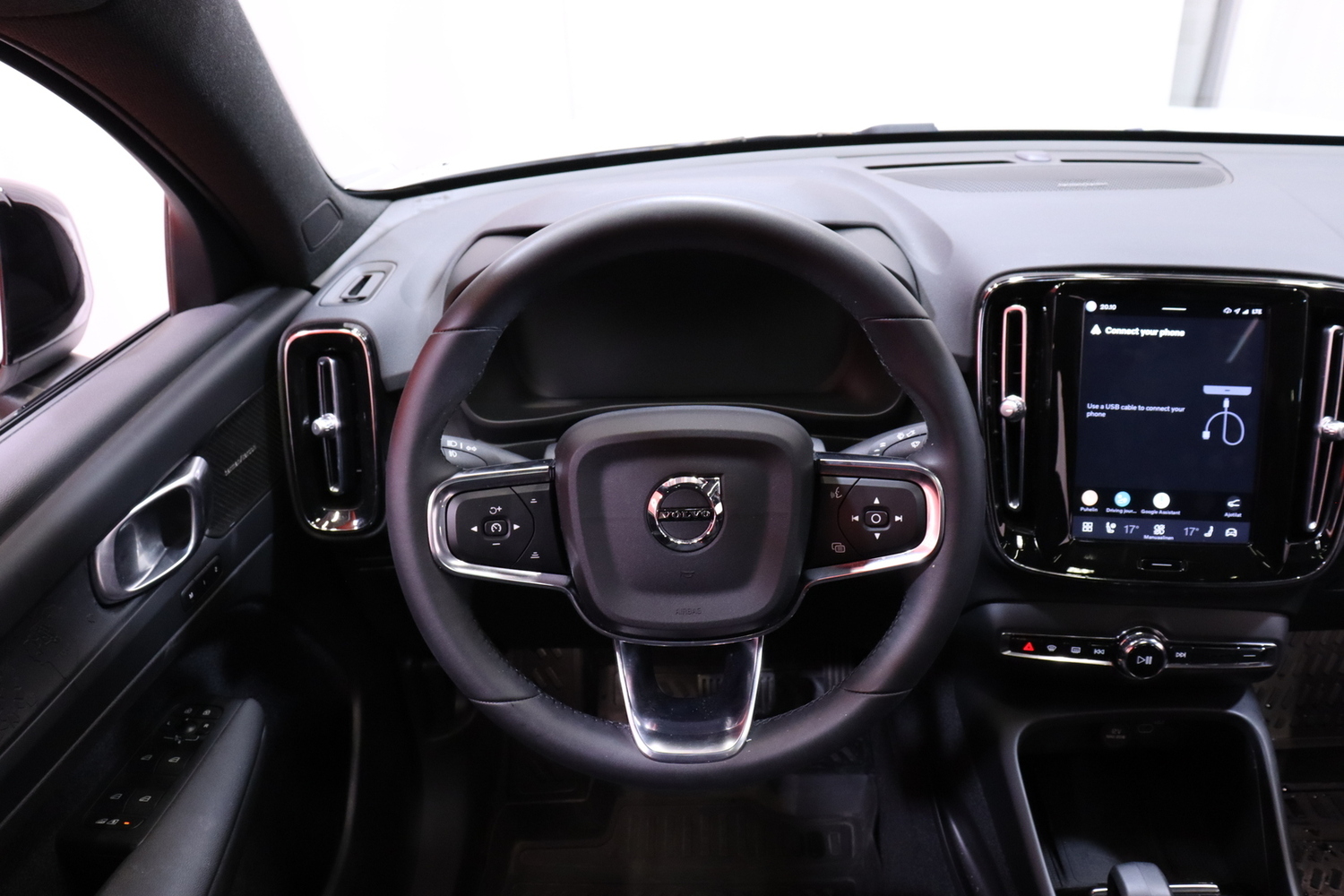Volvo C40 vaihtoauto