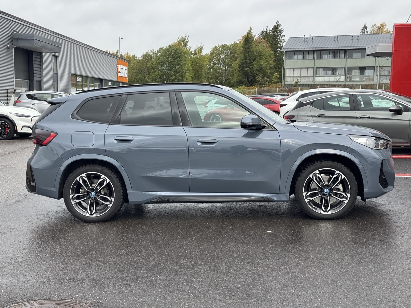 BMW iX1 vaihtoauto