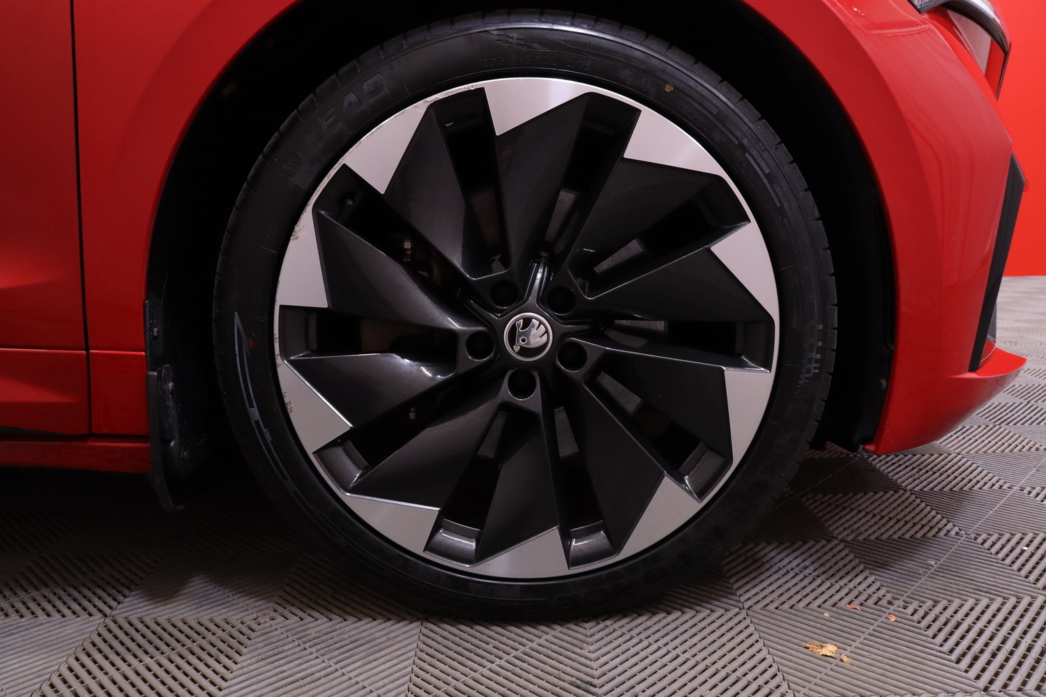 Skoda Enyaq vaihtoauto