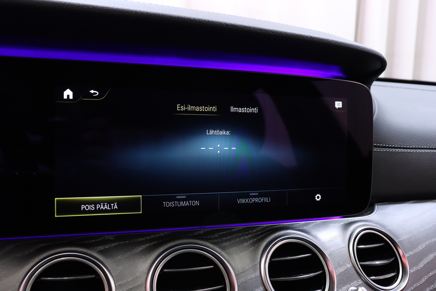 Mercedes-Benz E vaihtoauto