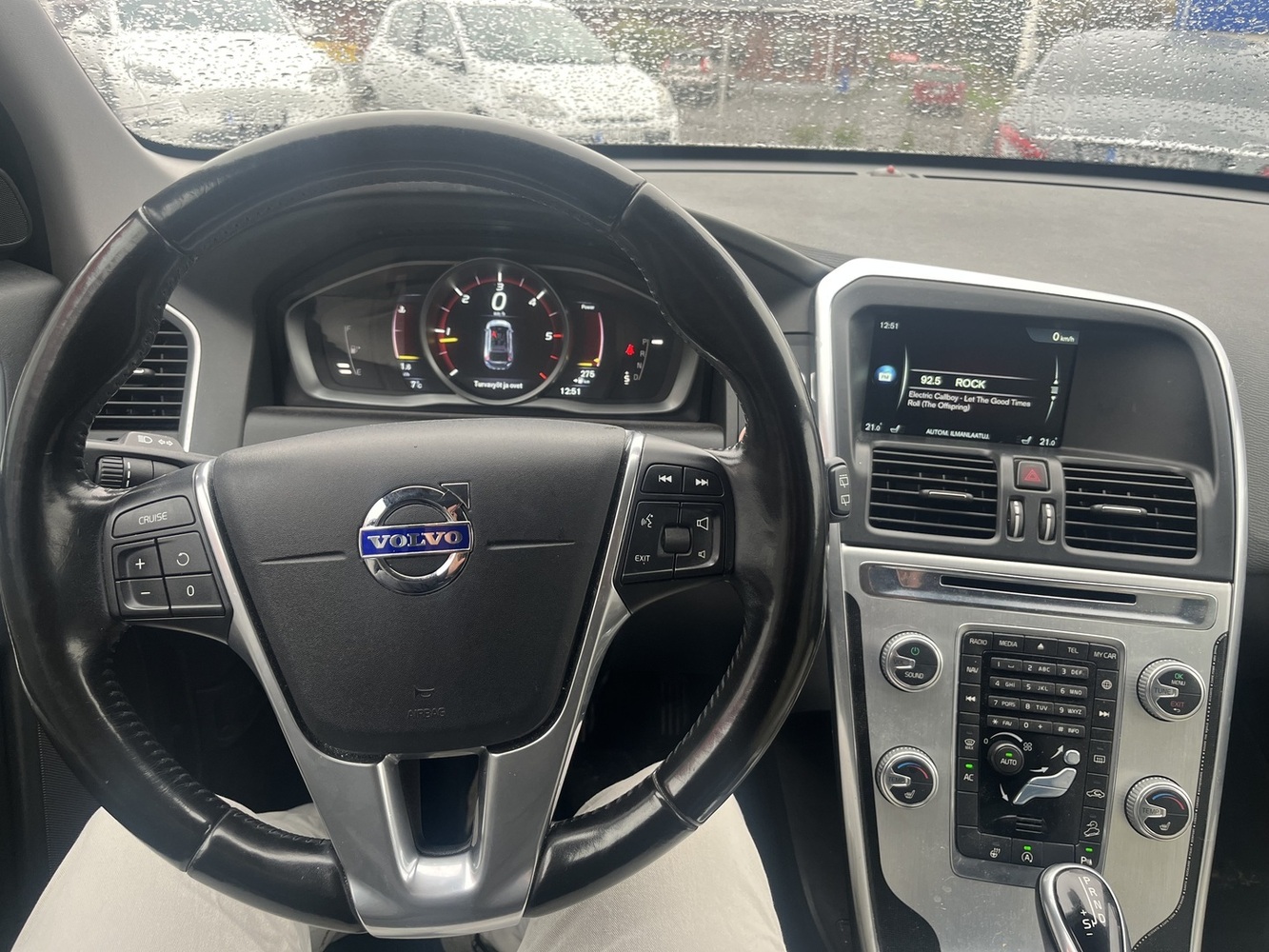 Volvo XC60 vaihtoauto