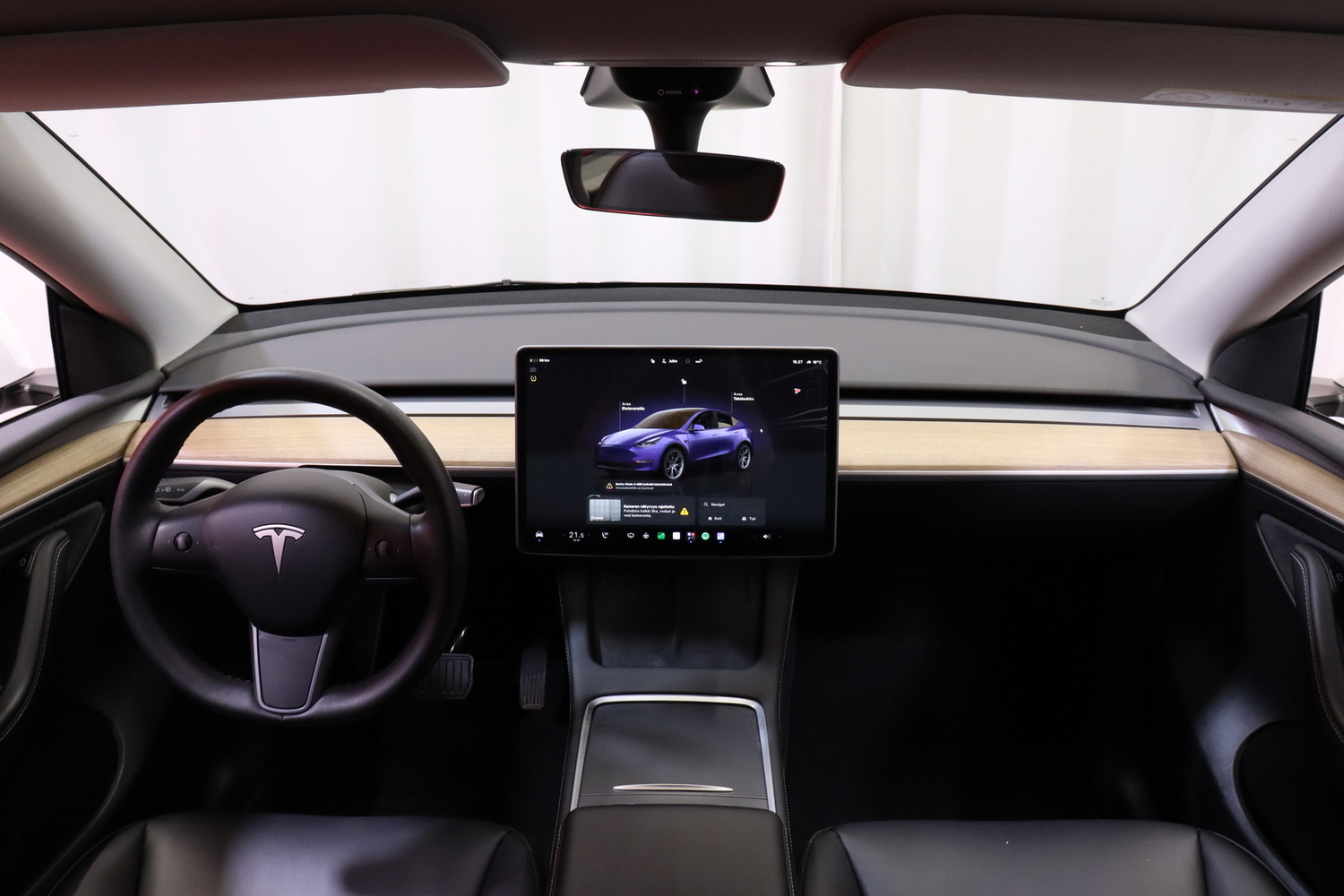 Tesla Model Y vaihtoauto