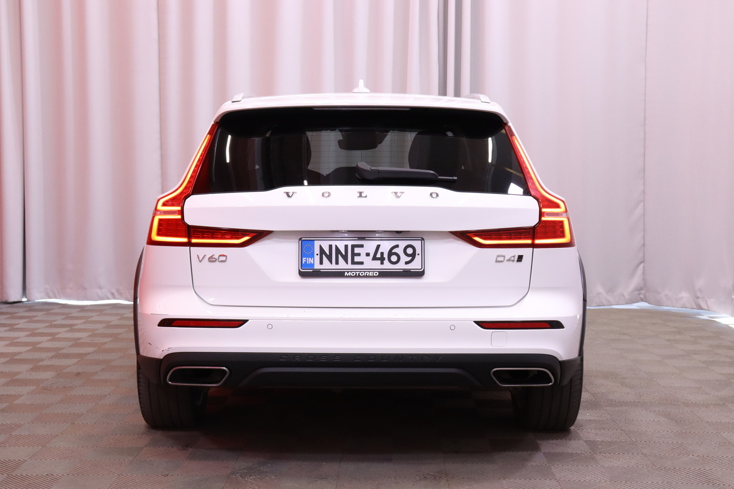 Volvo V60 Cross Country vaihtoauto