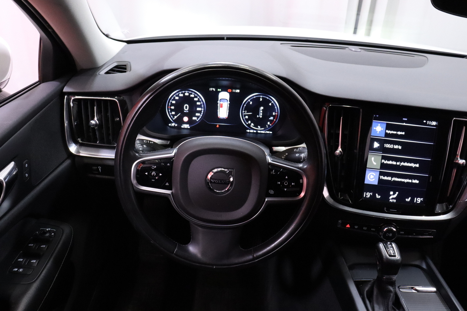 Volvo V60 Cross Country vaihtoauto