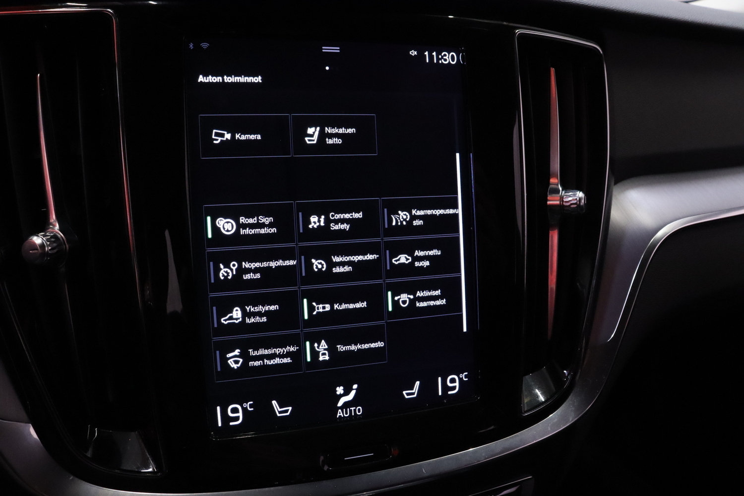 Volvo V60 Cross Country vaihtoauto