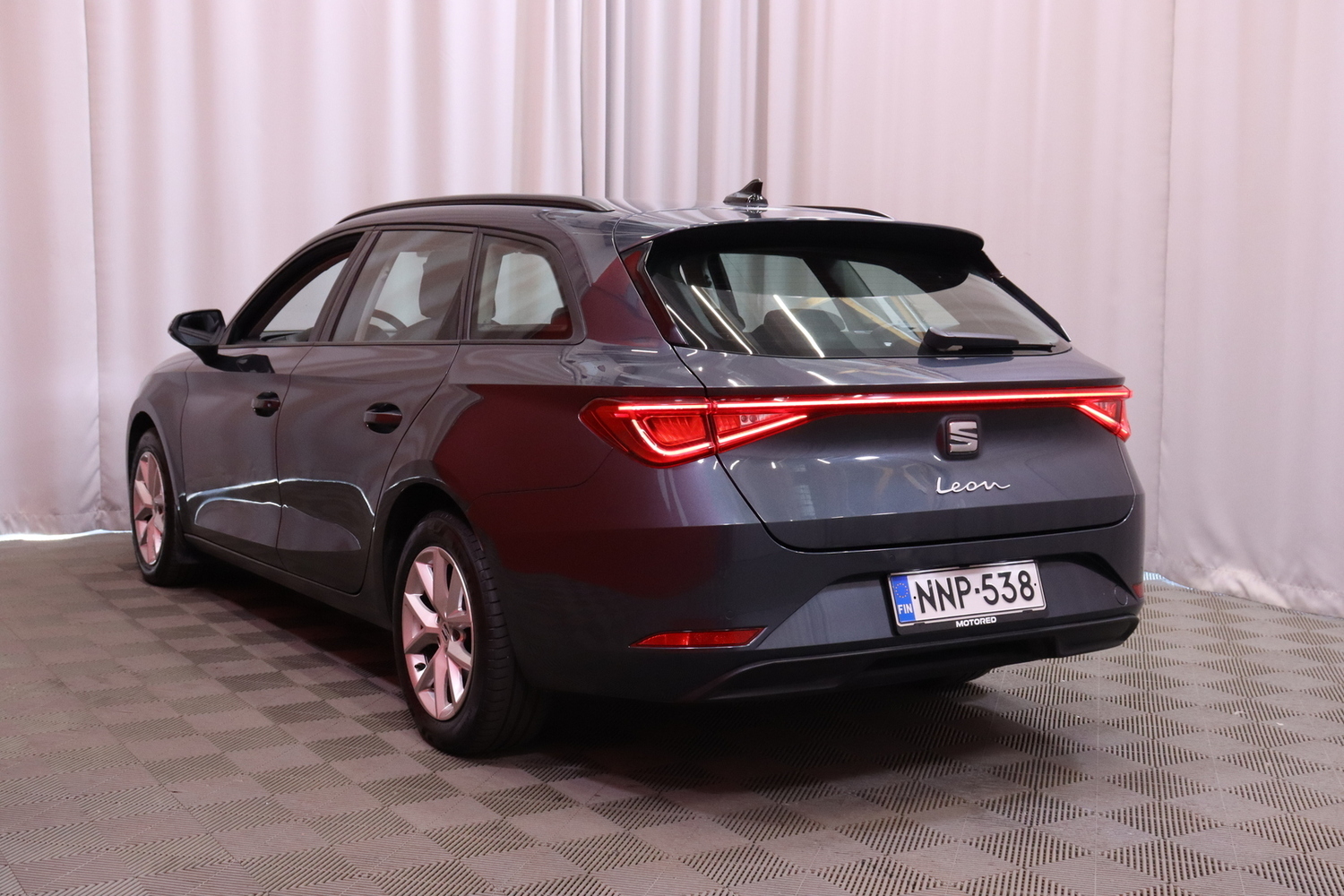SEAT Leon vaihtoauto