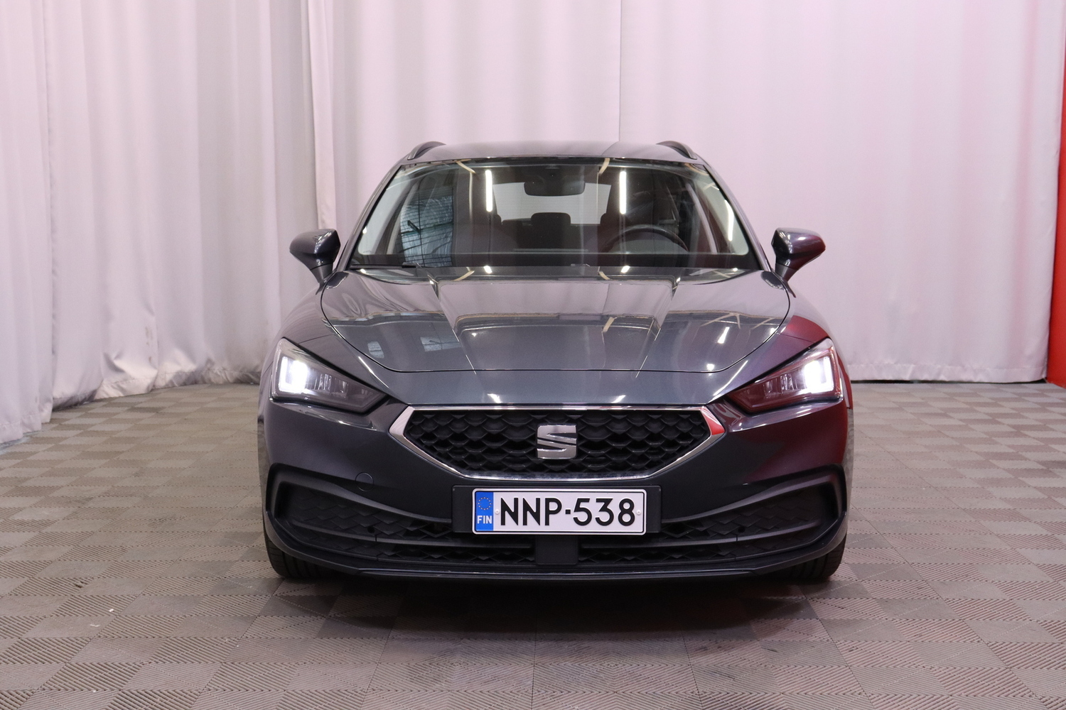 SEAT Leon vaihtoauto