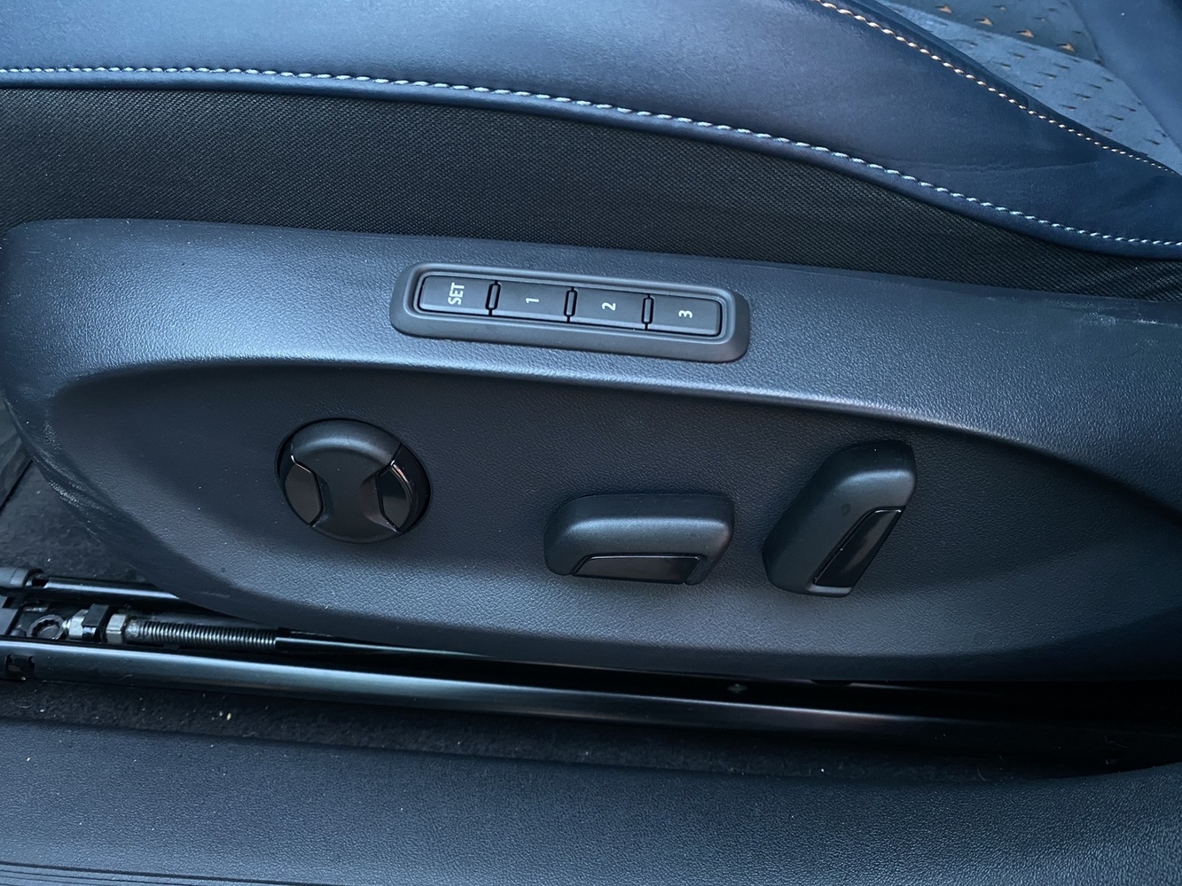 Cupra Tavascan vaihtoauto
